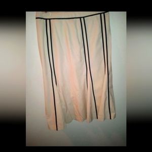 Women's black and cream skirt